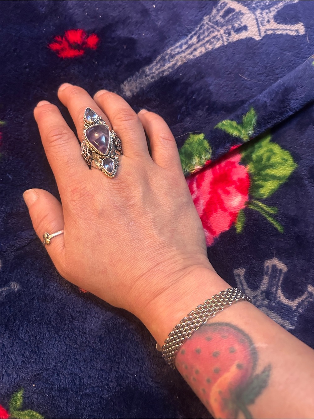 Lilac boho statement ring - Picture 7 of 8